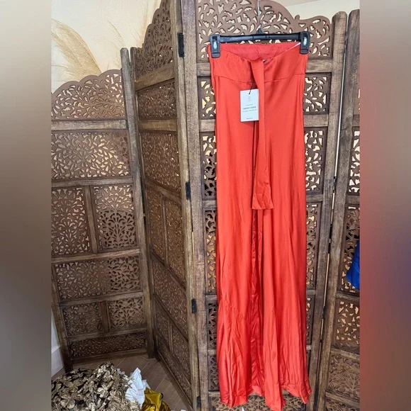 NEW NWT Reformation Oren Silk Dress Red Coral - threedaughtersproperties.com